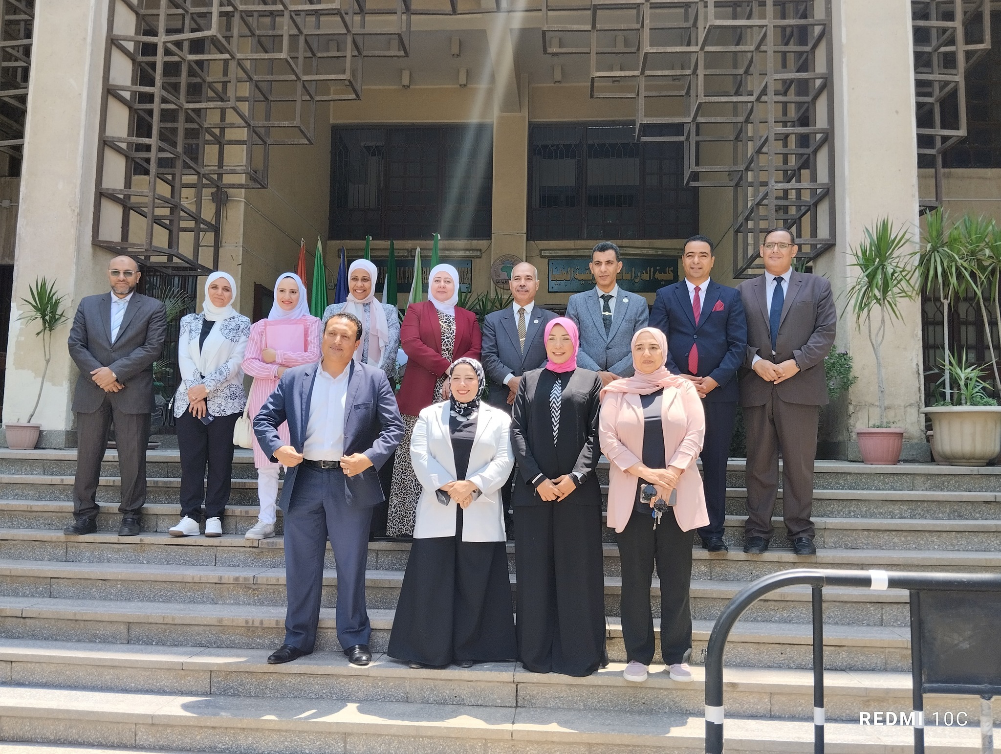 تجديد اعتماد مركز المعلومات والاستشارات الإفريقية